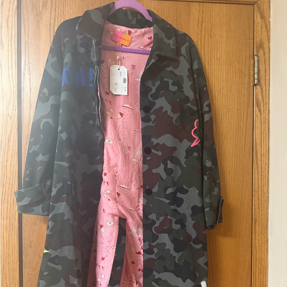 Vilagallo Camouflage Jacket with Pink Lining